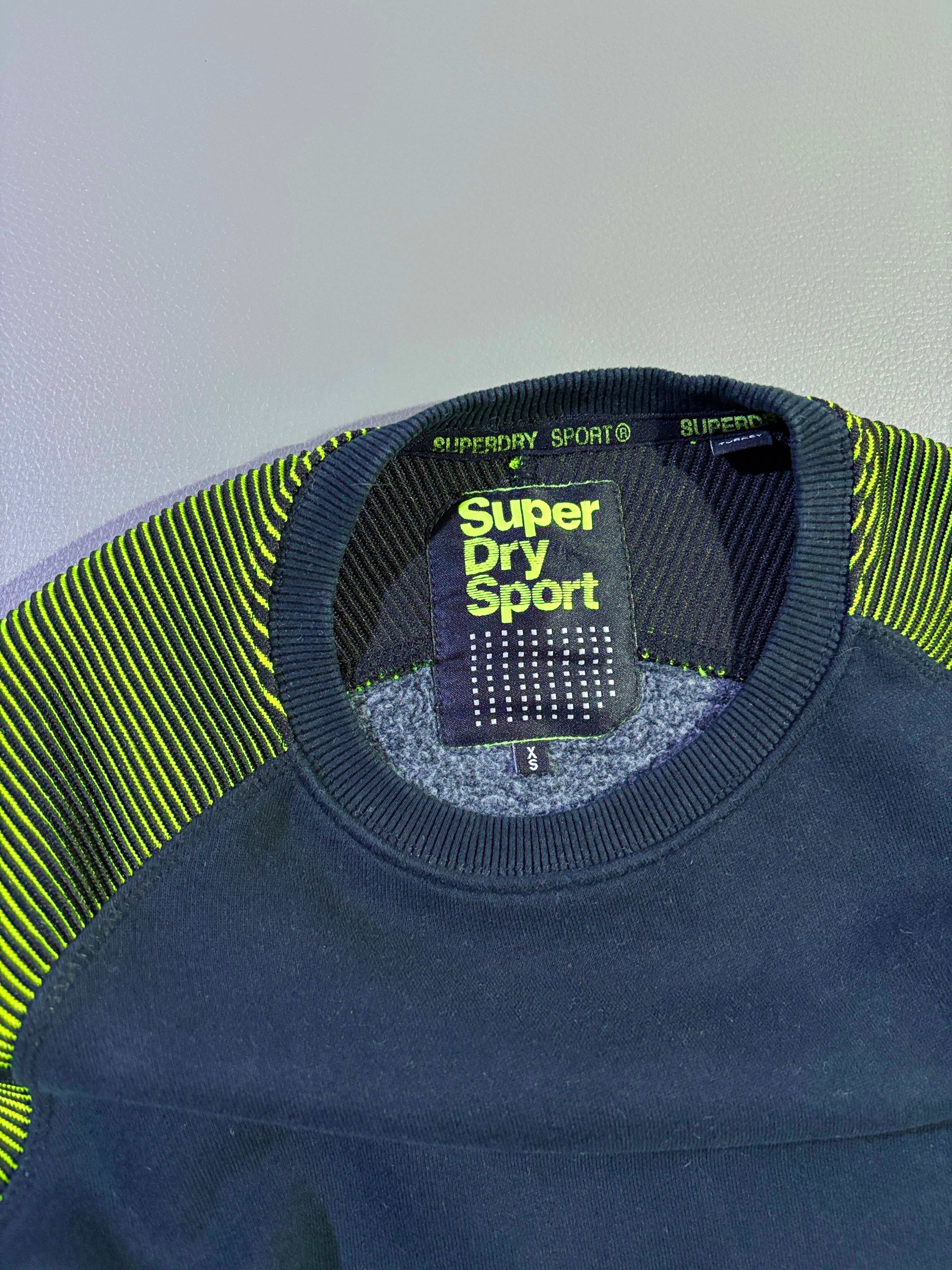Superdry Sport ženski duks - XS