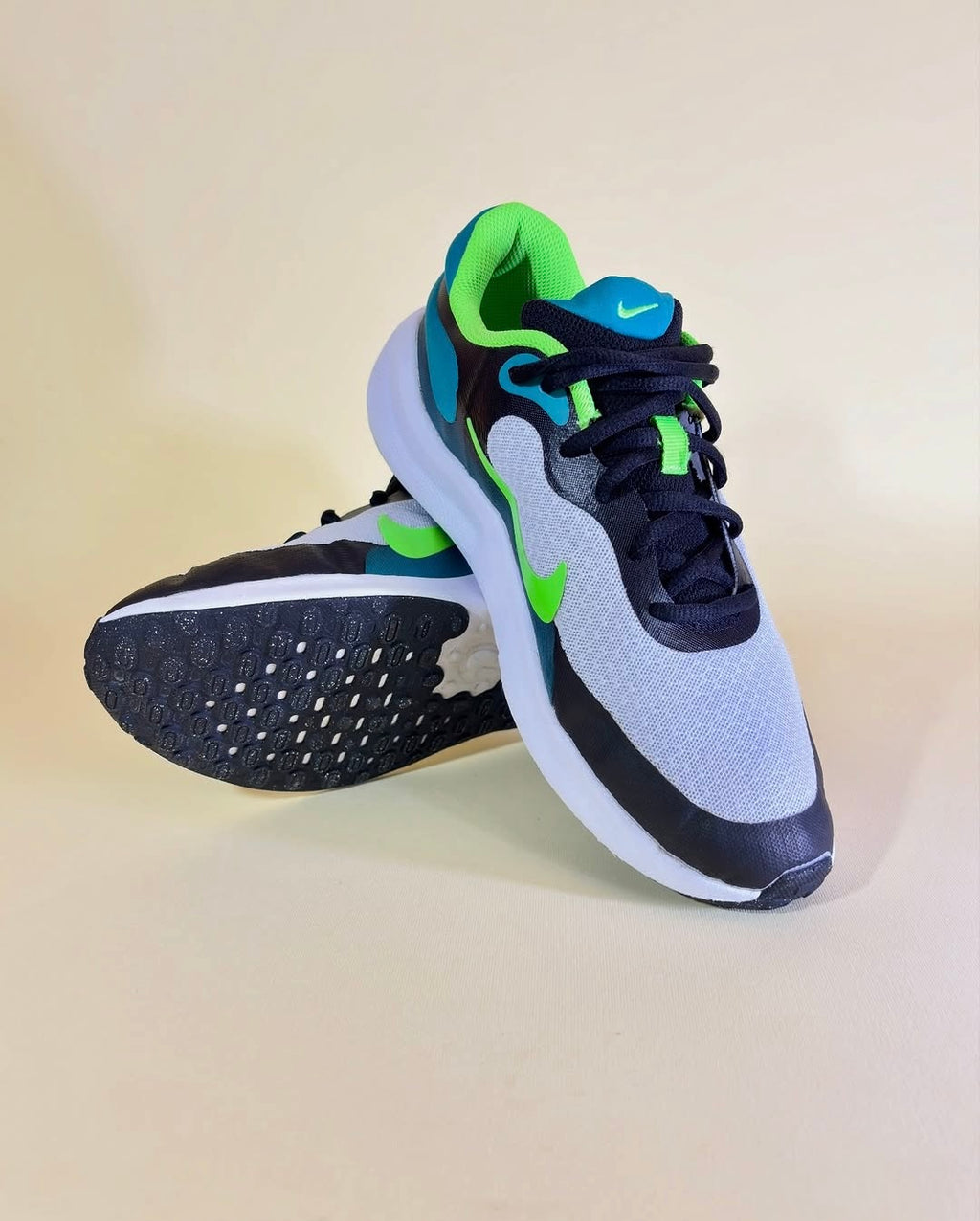 Nike Revolution 7 (38.5)