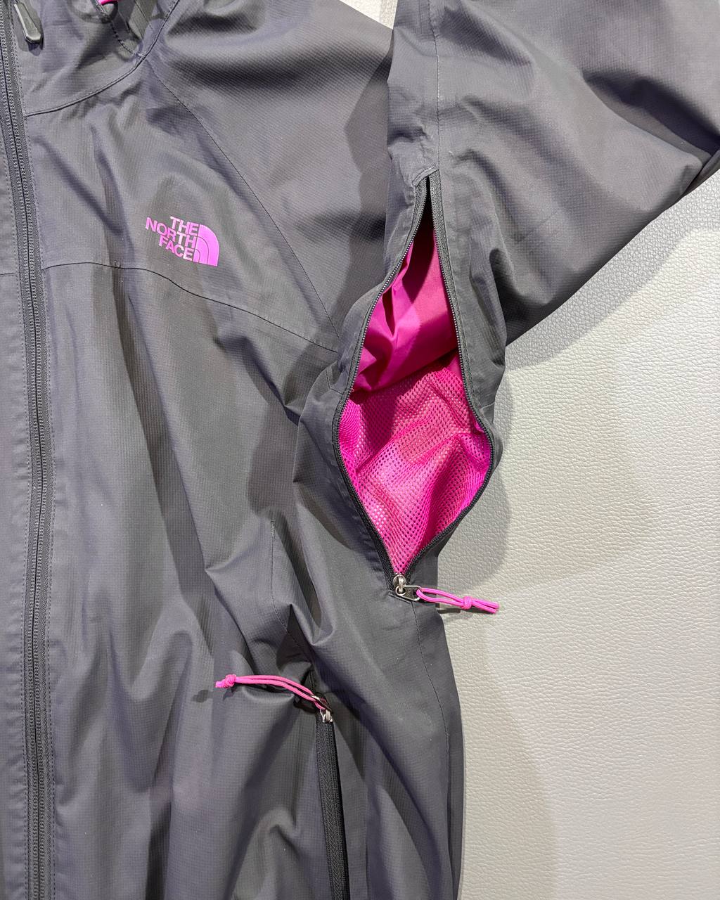 The North Face (L)