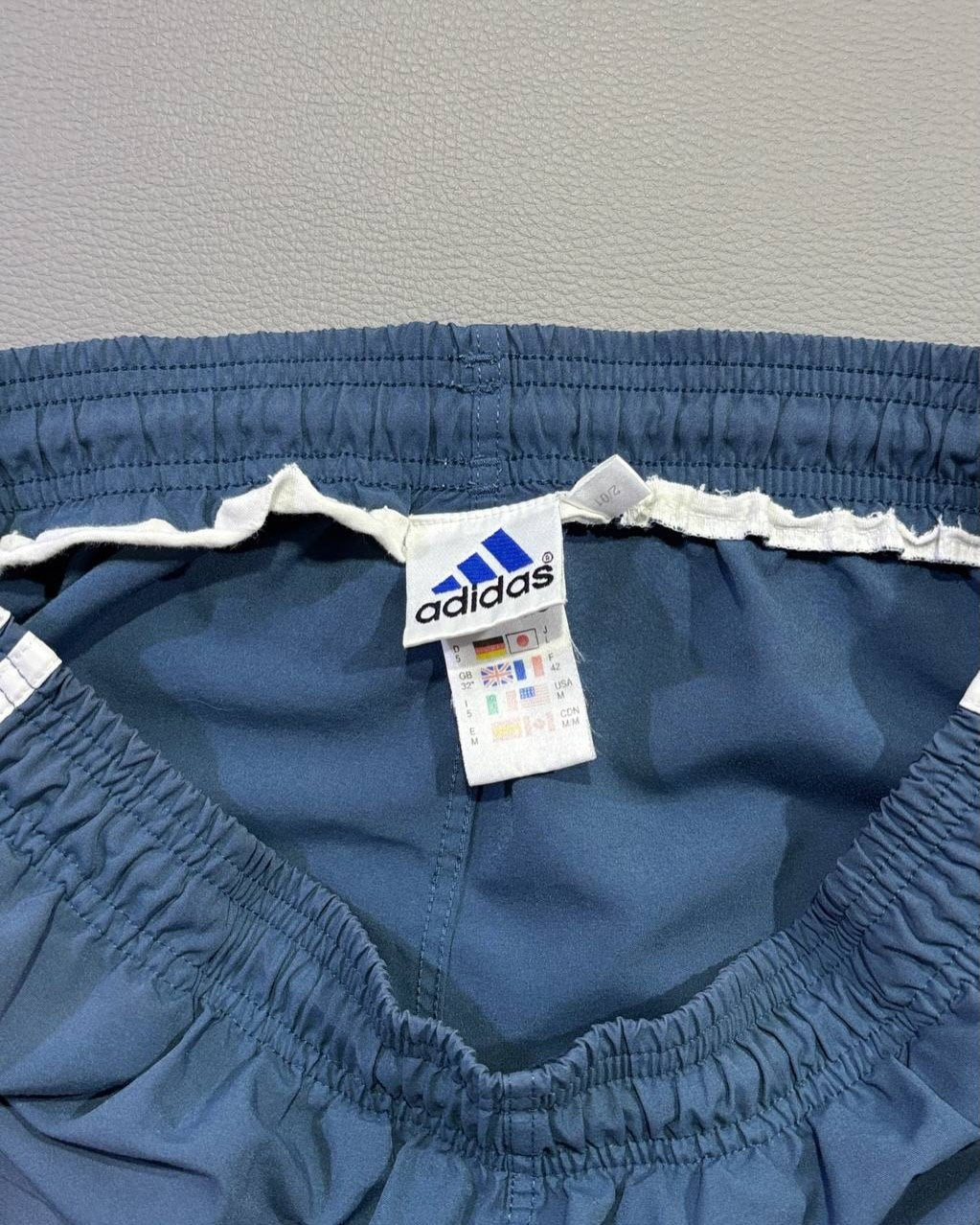 Adidas ženski šorts - M