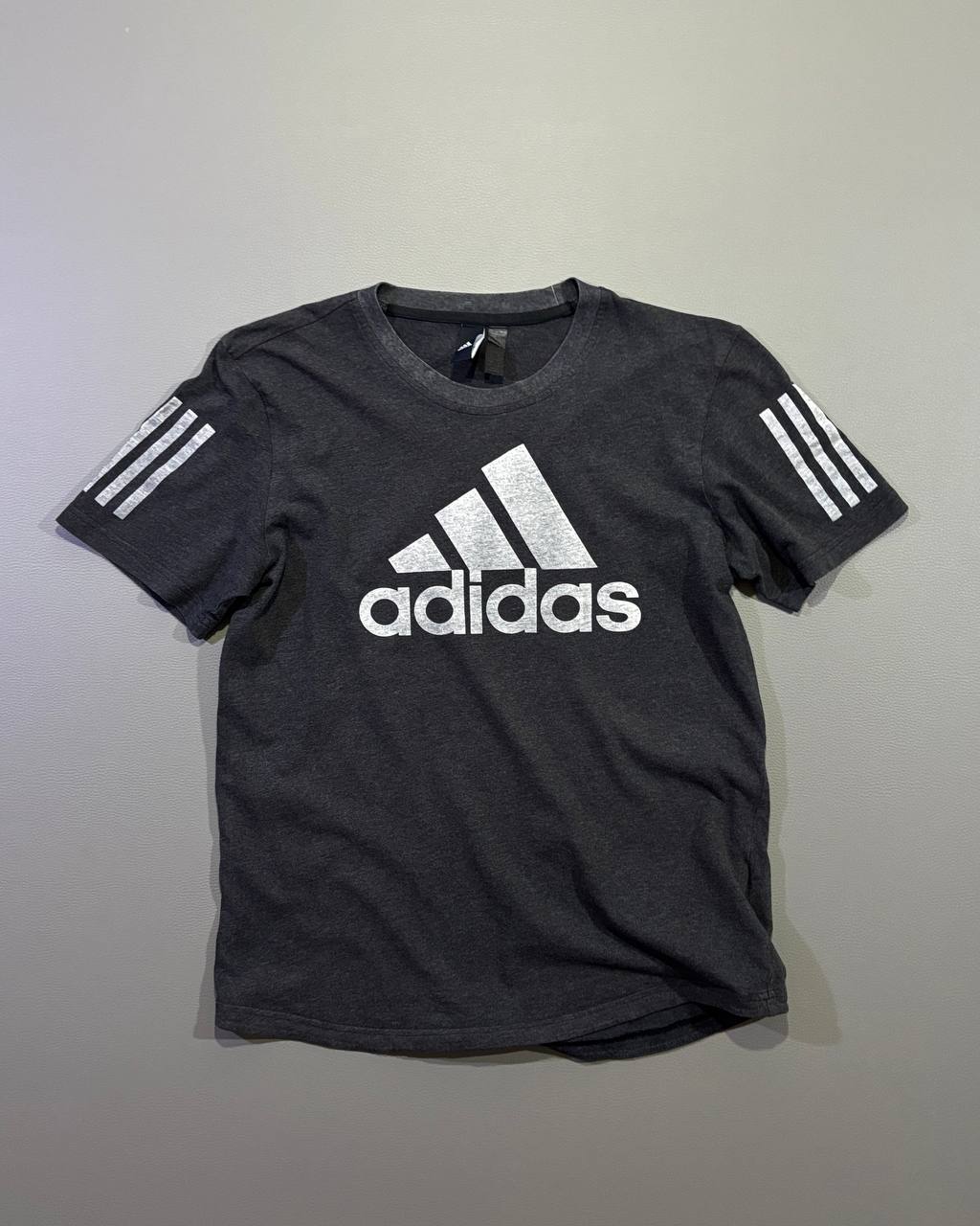 Adidas (S)