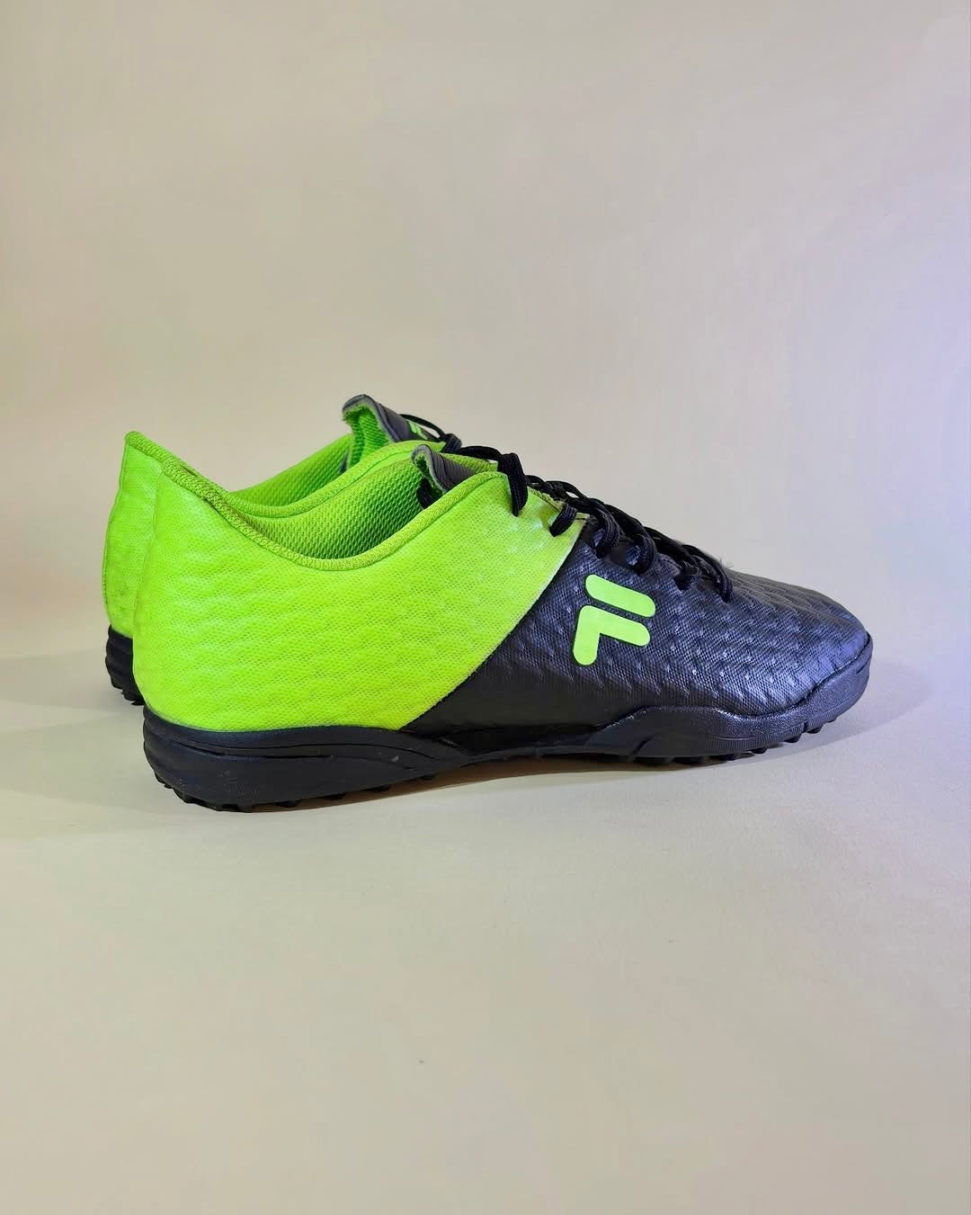 Fila (40)