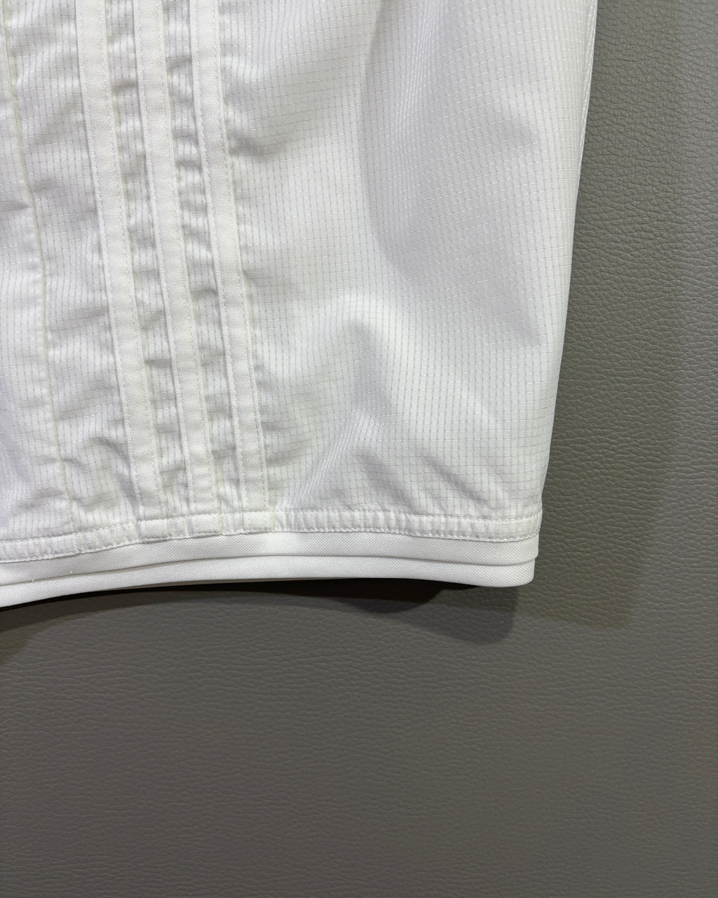 Adidas muški sportski šorc – S