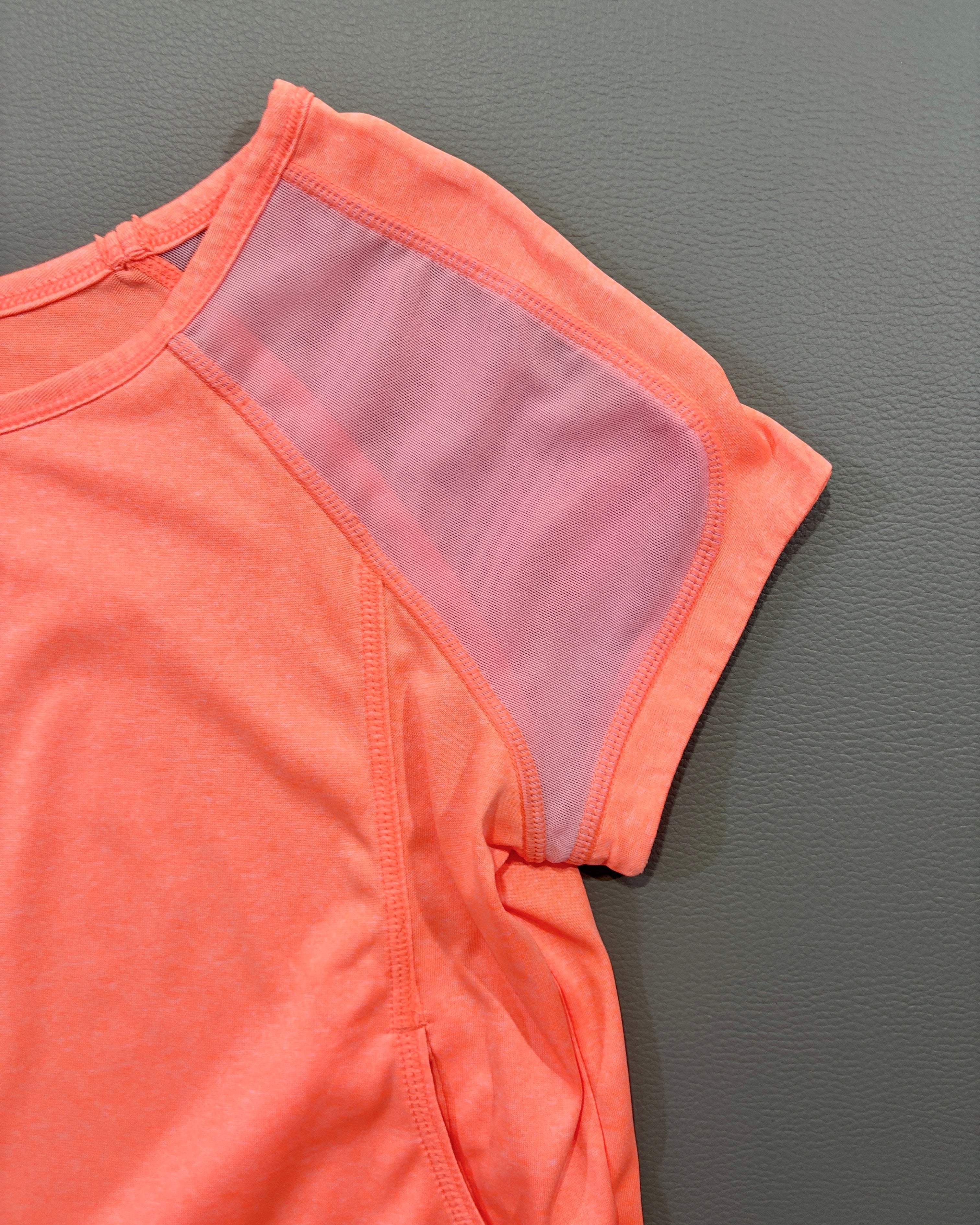 Bershka ženska sportska majica – M