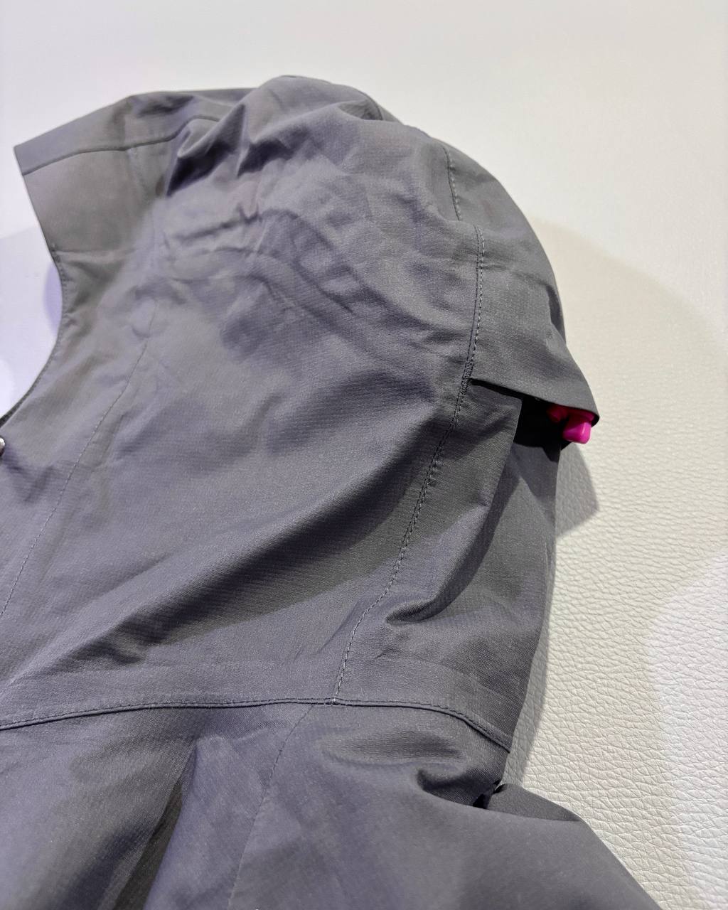 The North Face (L)