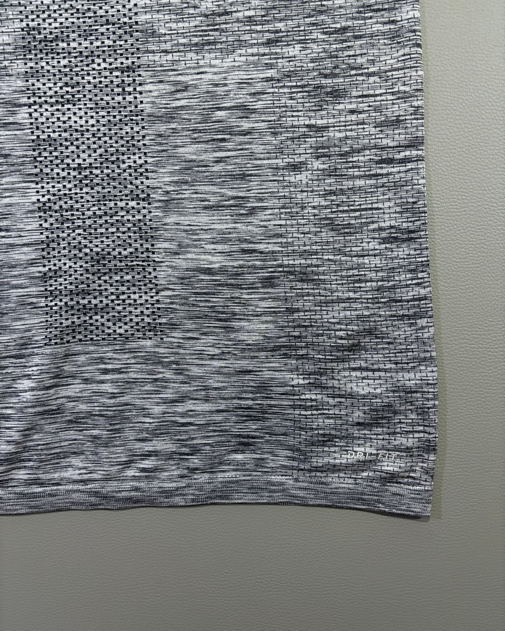 Nike Dri-FIT ženska sportska majica - M