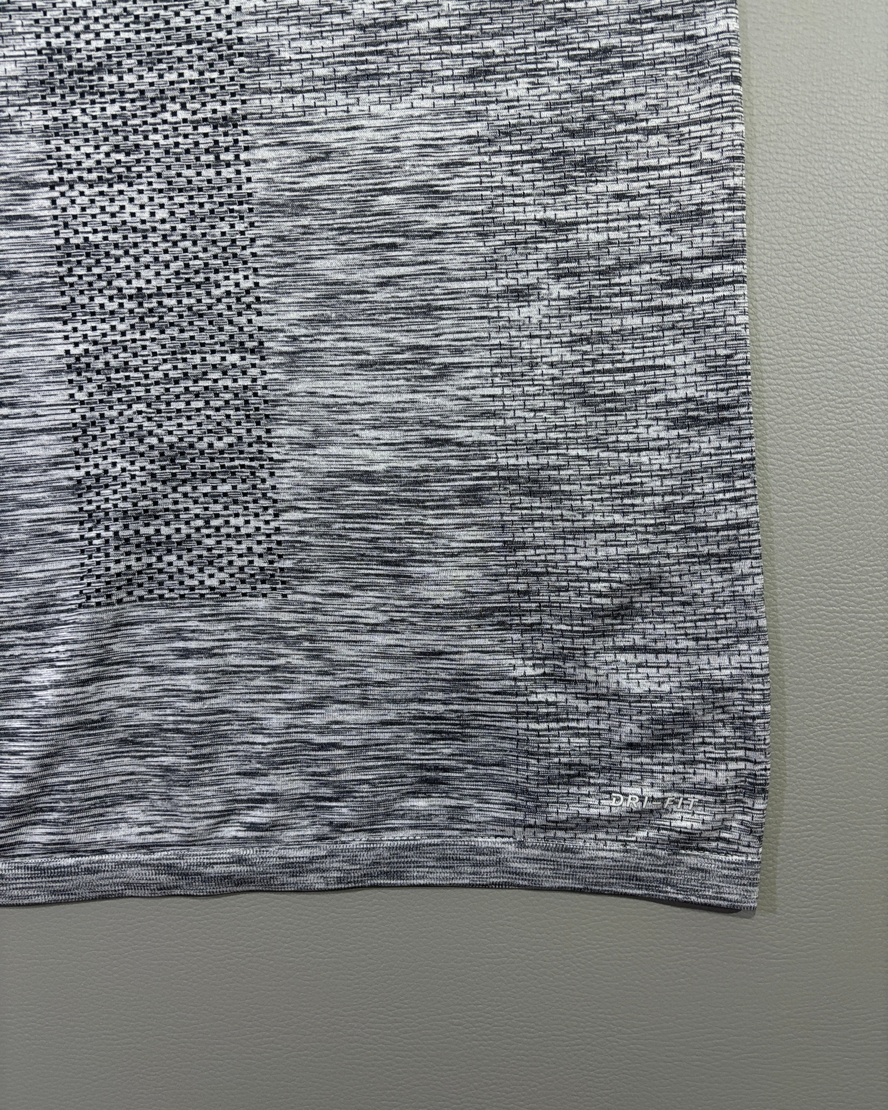 Nike Dri-FIT ženska sportska majica - M