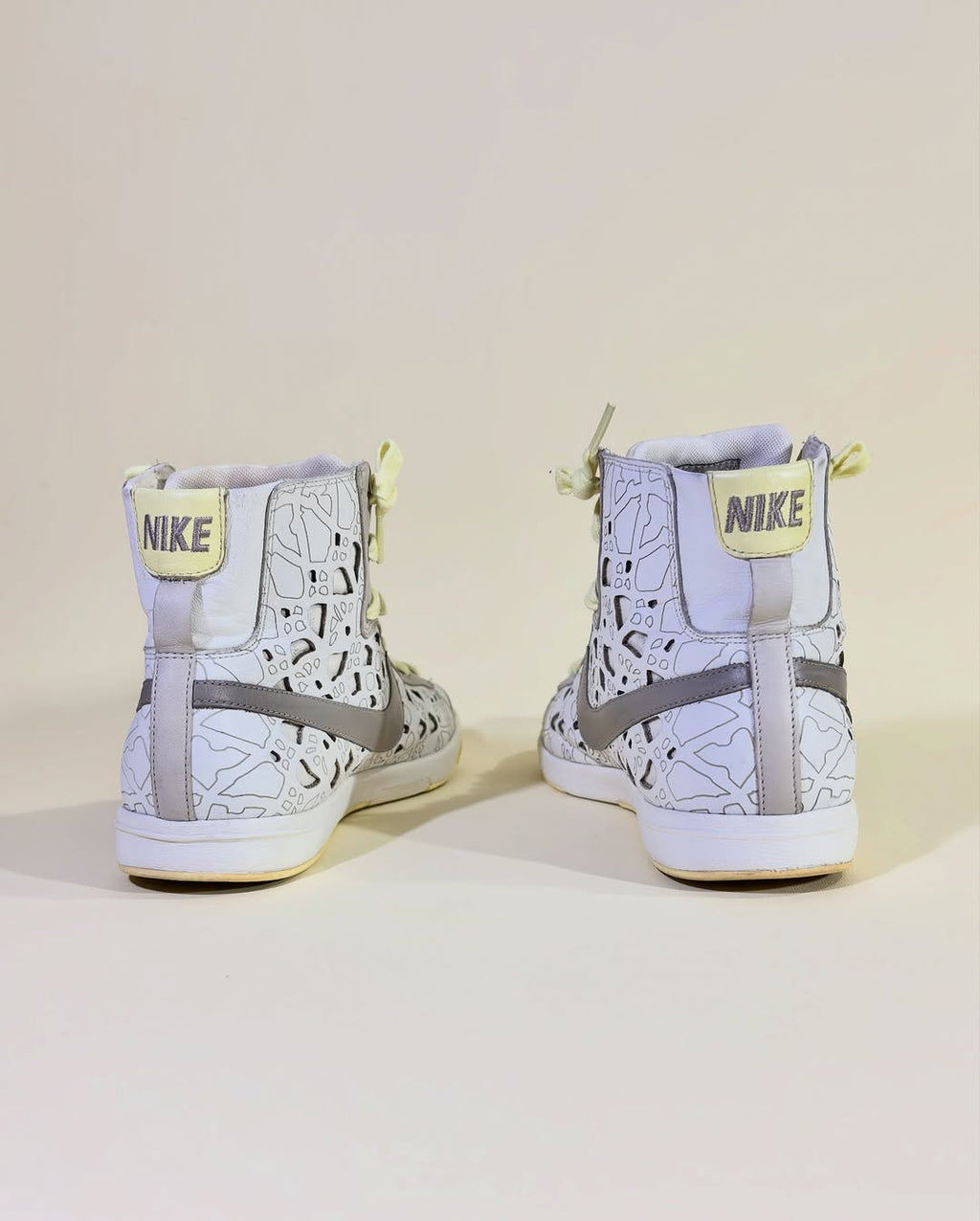Nike Blazer Mid  (38.5)