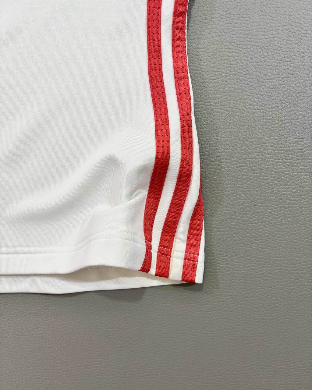 Adidas ženska majica - L