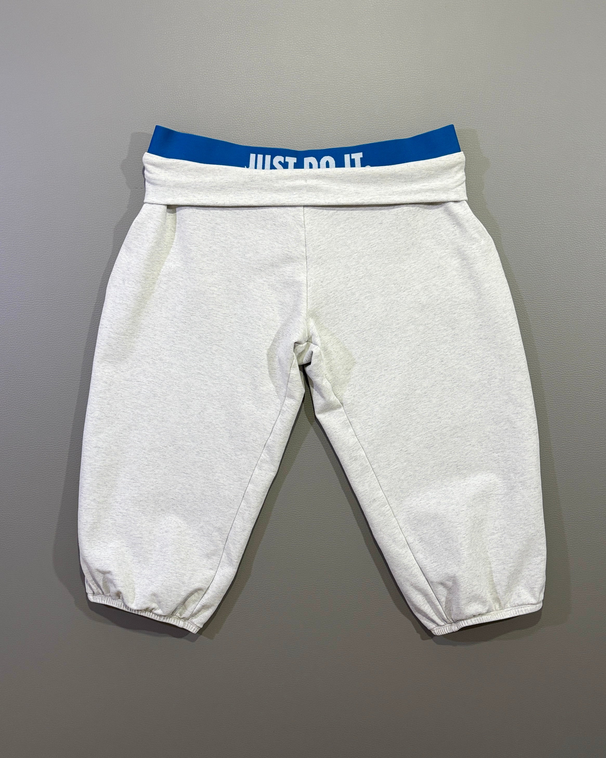 Nike Dri-FIT ženske trenerka pantalone 3/4 – M