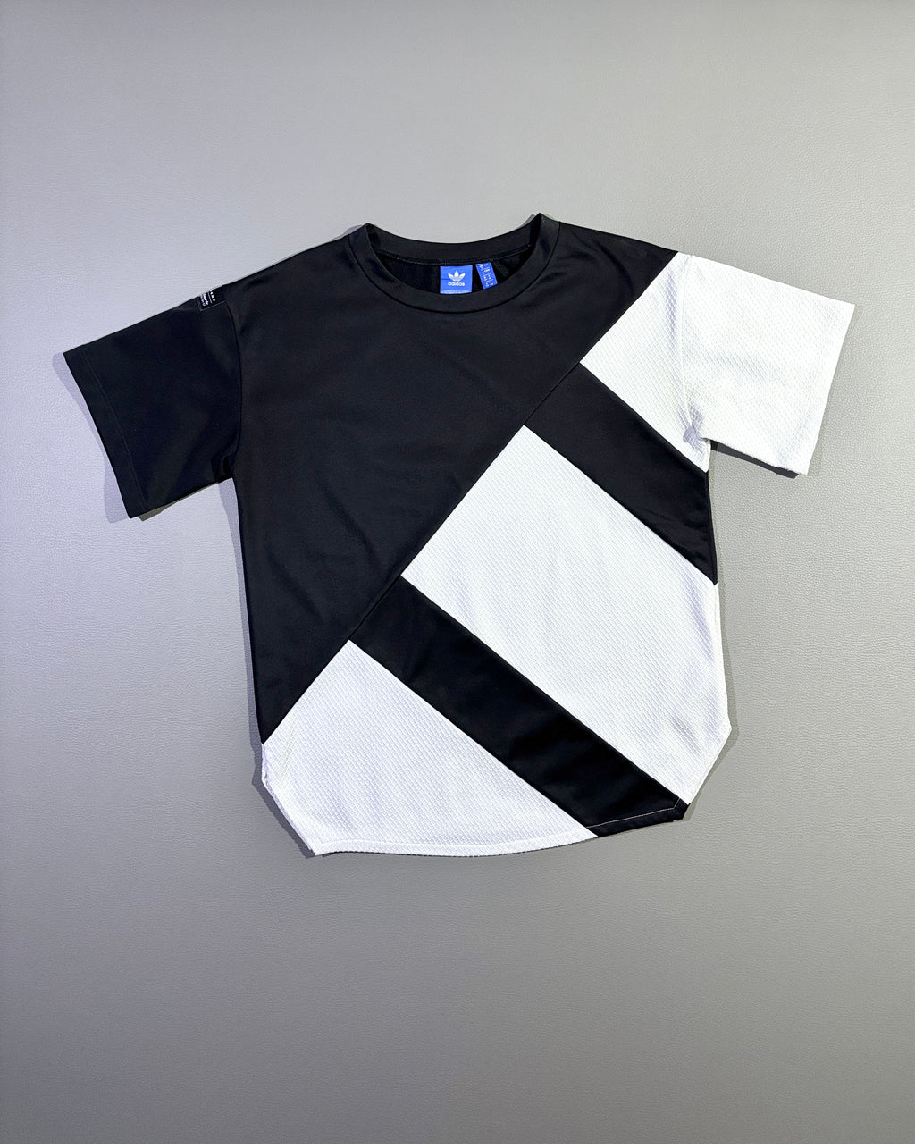 Adidas Originals unisex sportska majica  - S