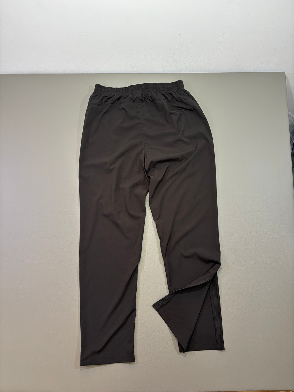 Henbold muške sportske pantalone - L