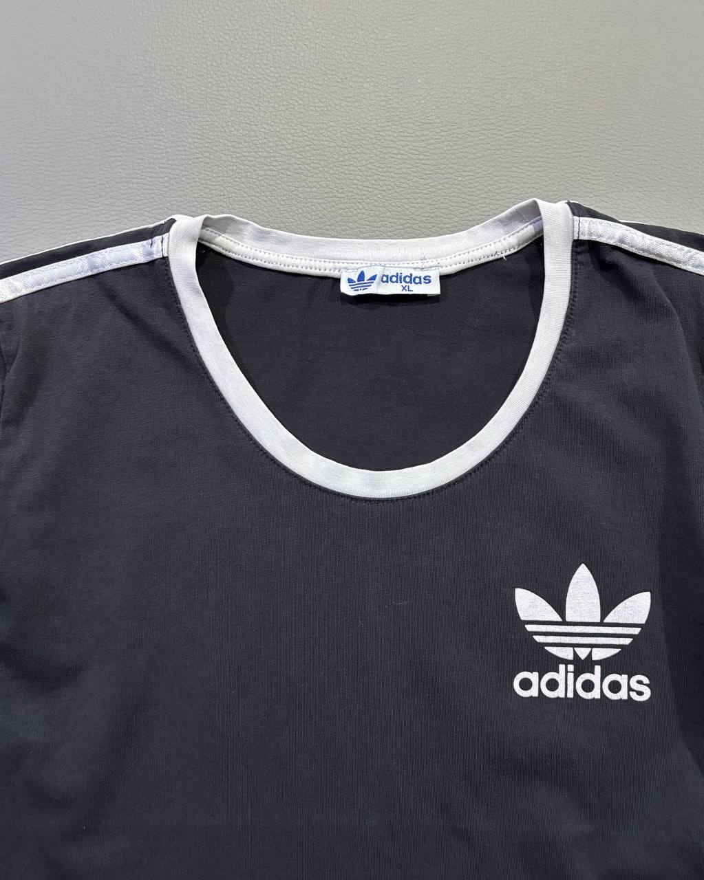 Adidas (XL)