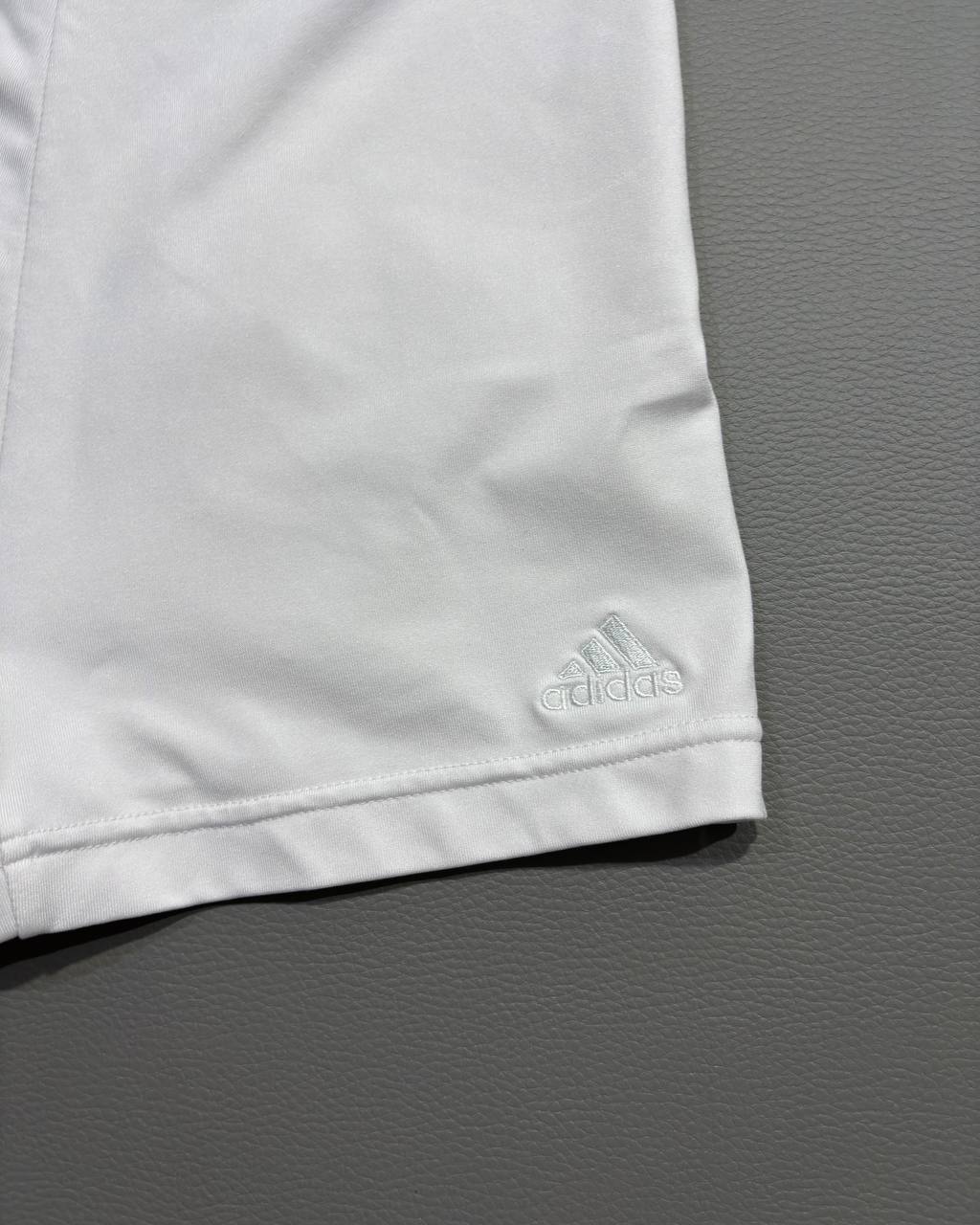 Adidas ženski šorts - XS