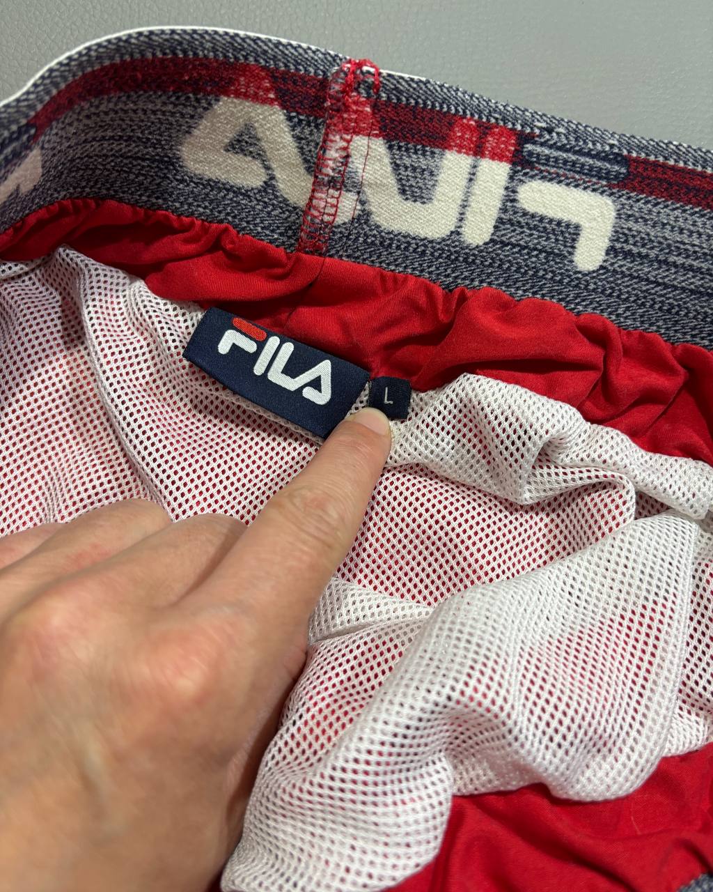 Fila (L)