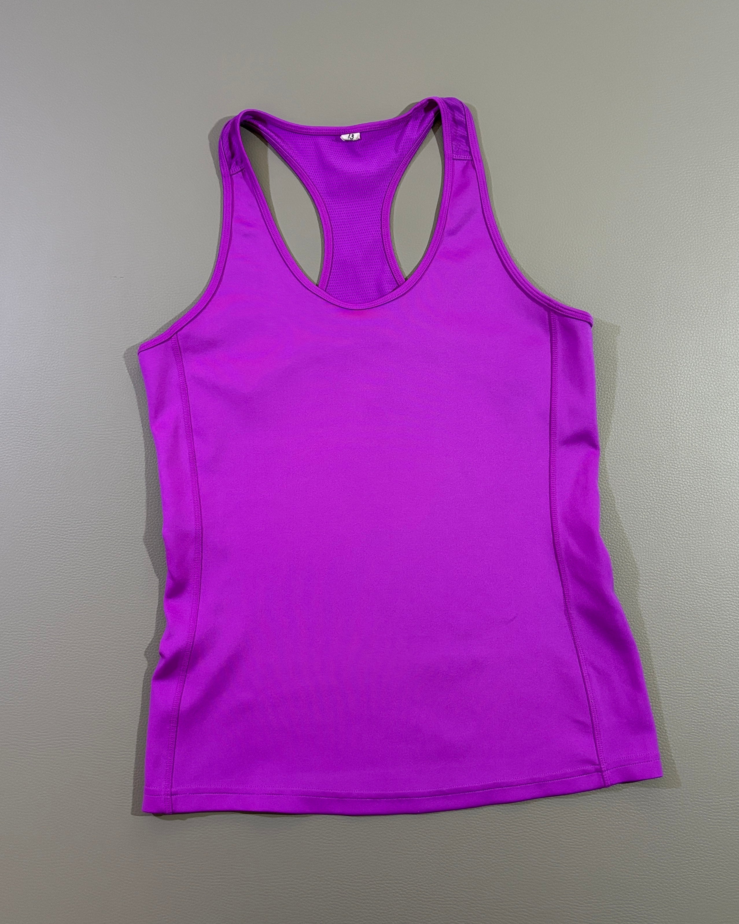 Adidas (M)