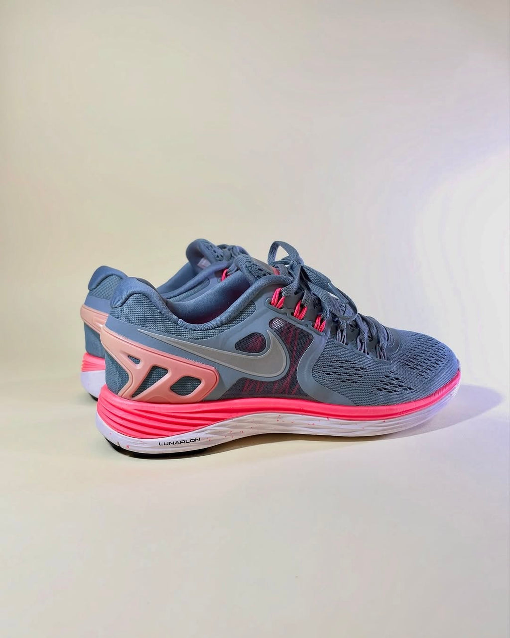 Nike Women’s (38.5)