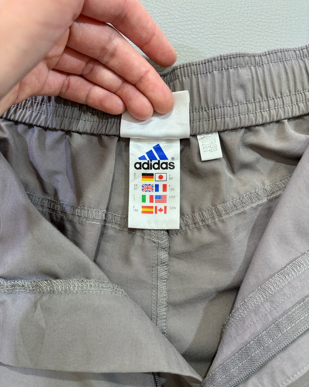 Adidas muške 3/4 pantalone – 36