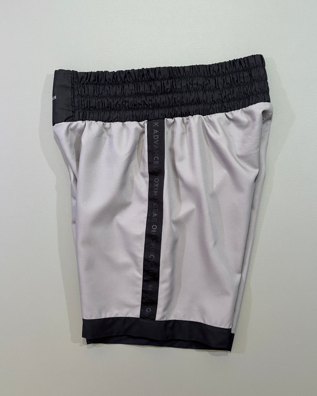 Outshock muški sportski šorc – M
