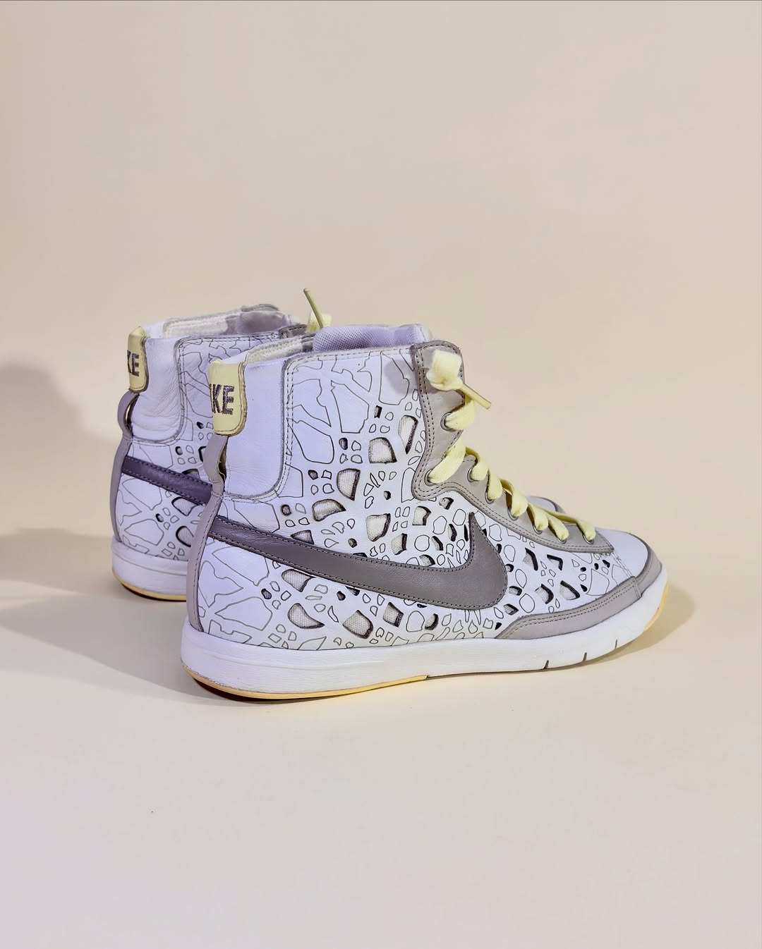 Nike Blazer Mid  (38.5)