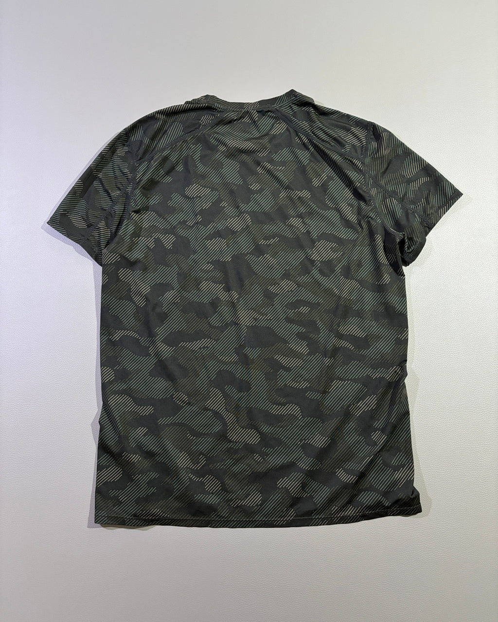 H&M muška sportska majica - M
