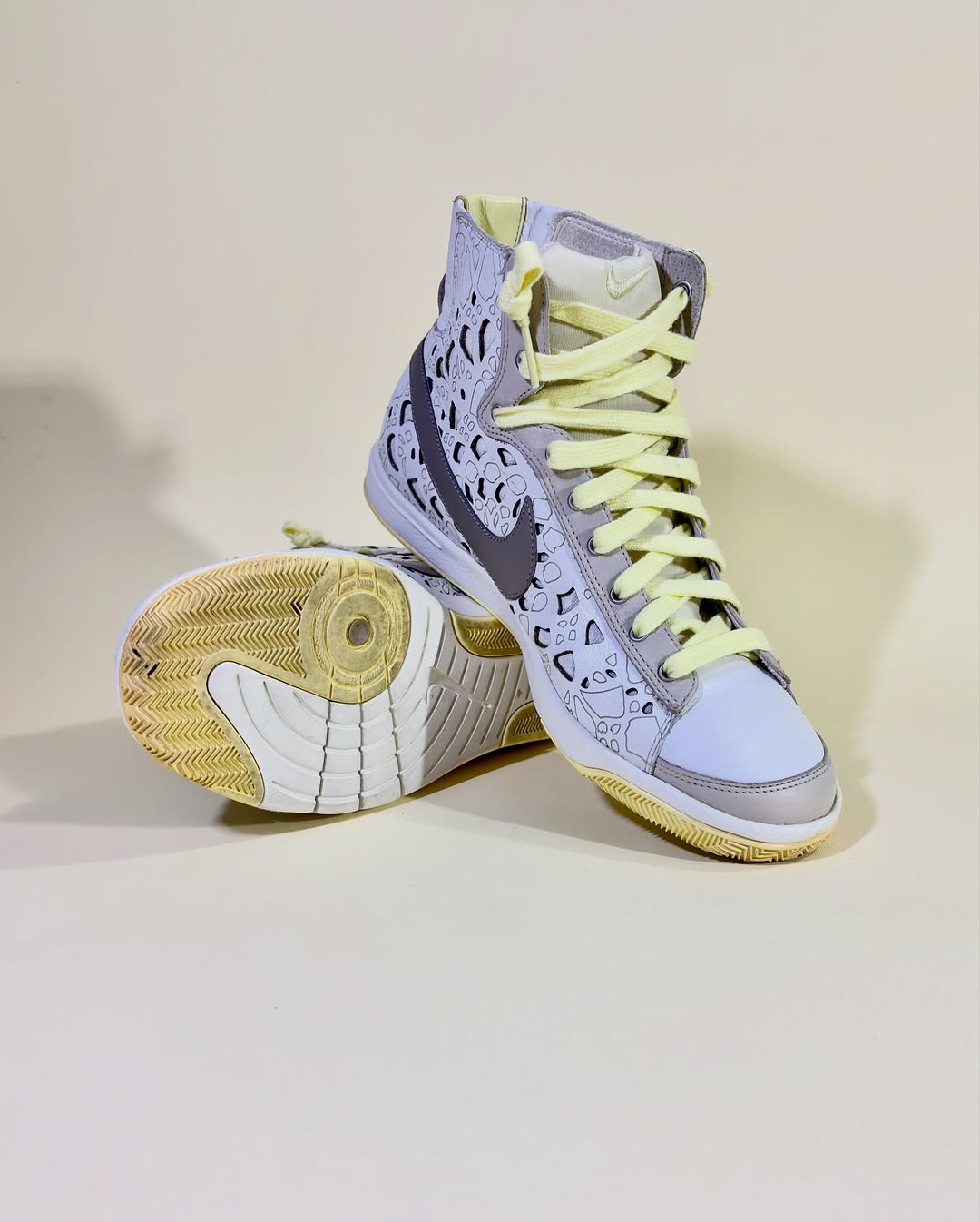 Nike Blazer Mid  (38.5)