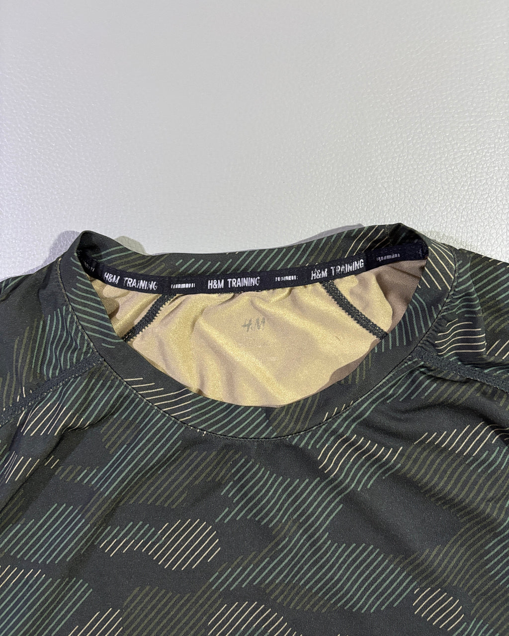 H&M muška sportska majica - M