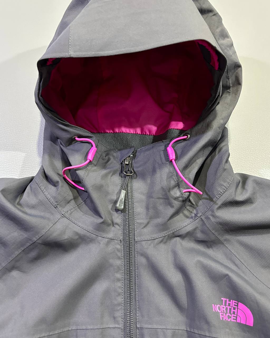 The North Face (L)