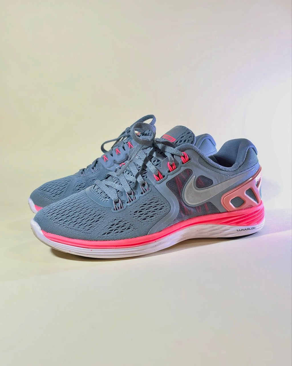 Nike Women’s (38.5)