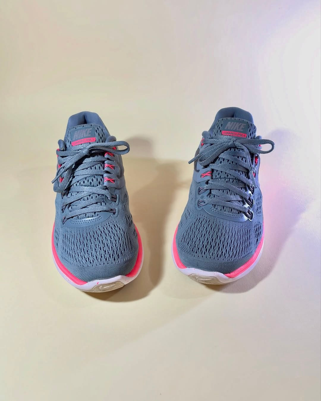 Nike Women’s (38.5)