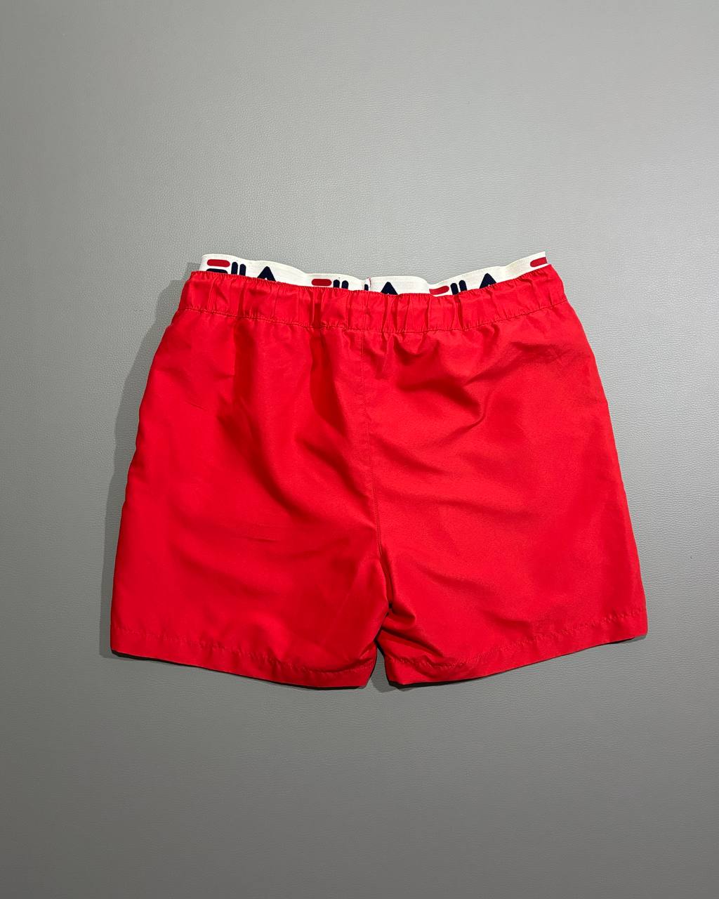 Fila (L)