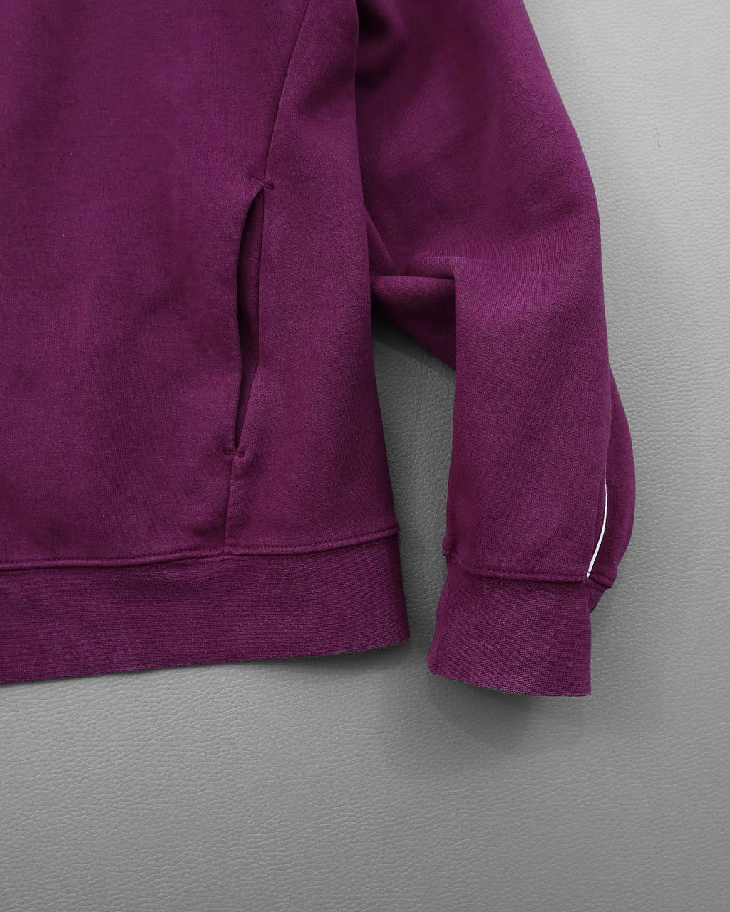 Nike ženski duks – M