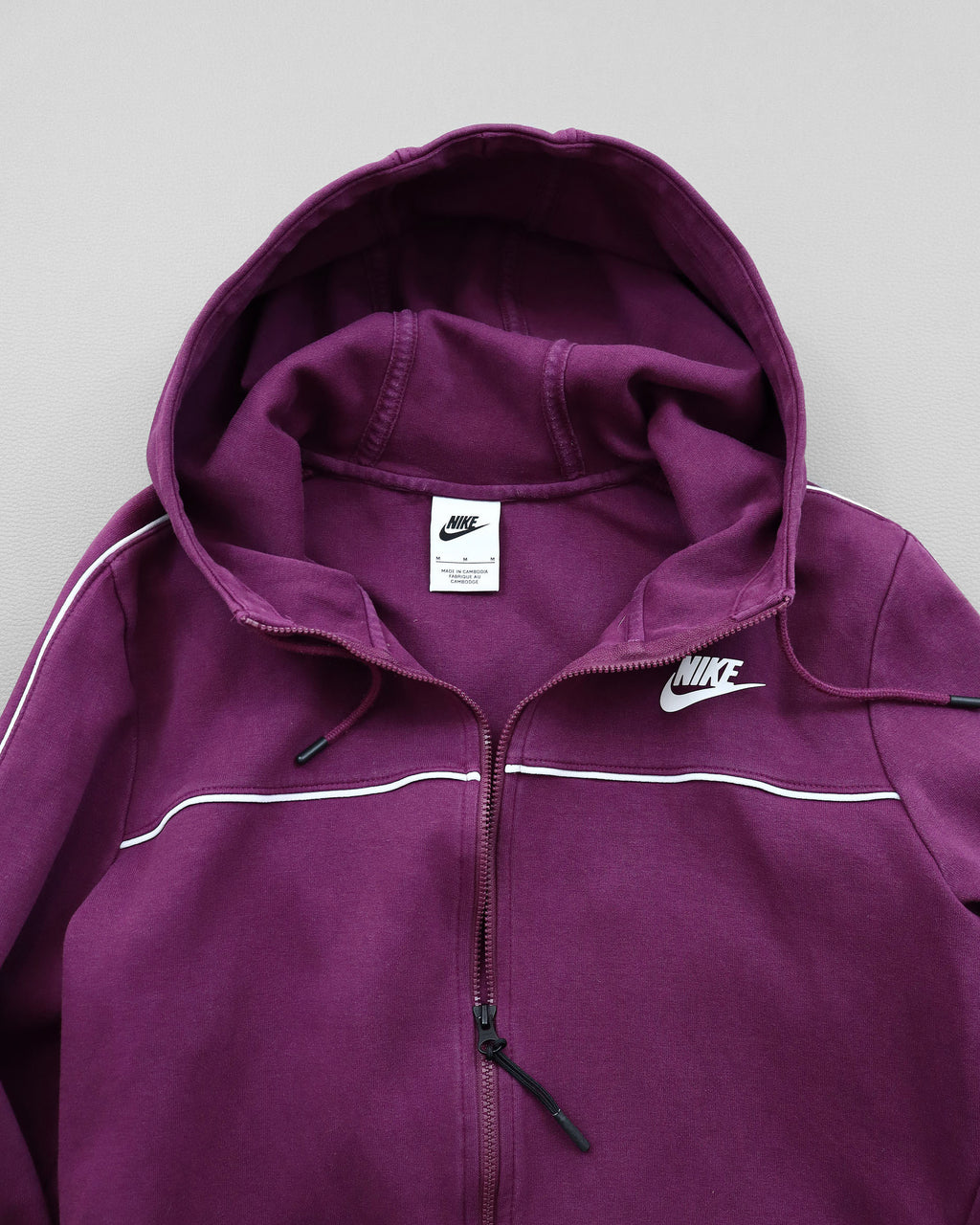 Nike ženski duks – M