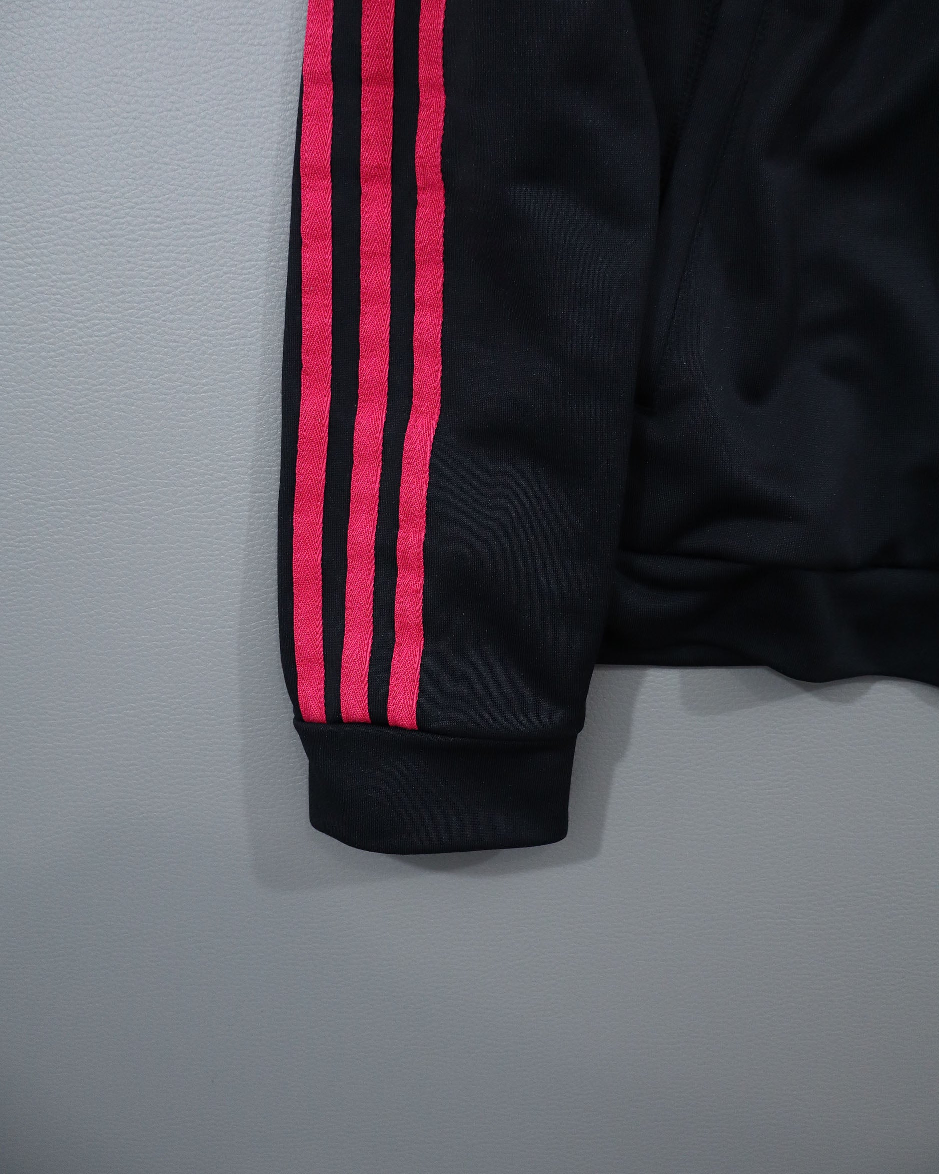 Adidas ženska trenerka – M