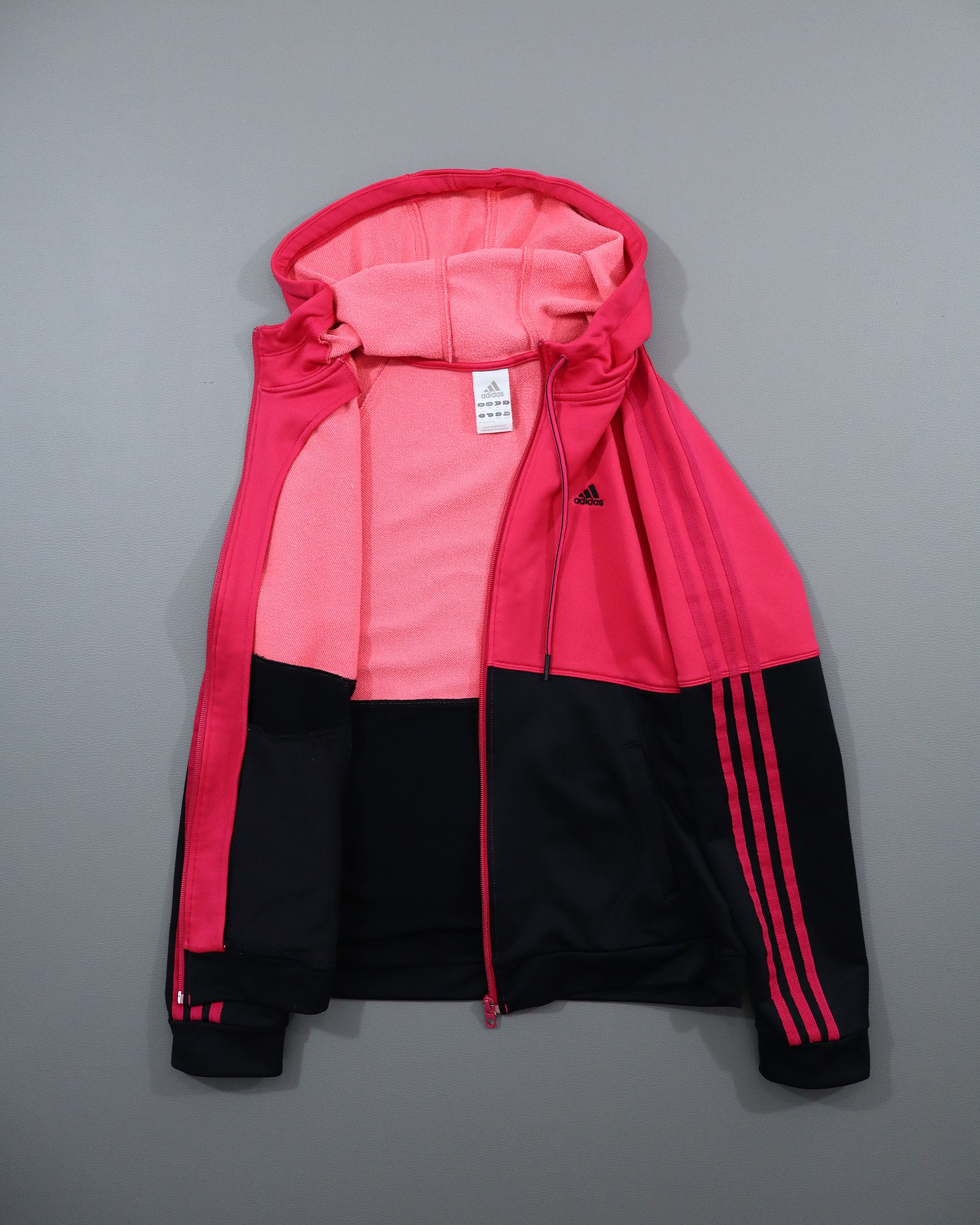 Adidas ženska trenerka – M