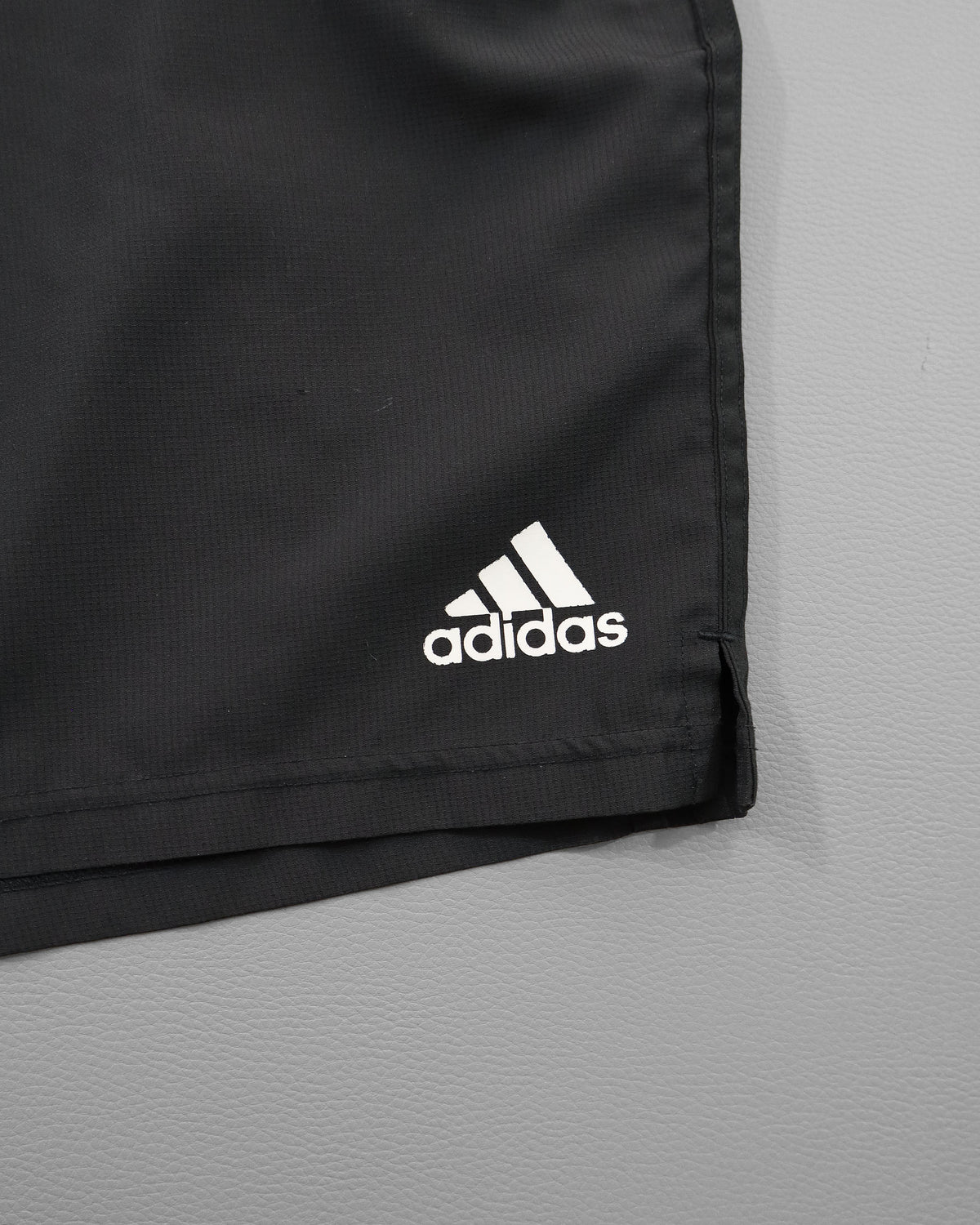ADIDAS muški sportski šorts – XL