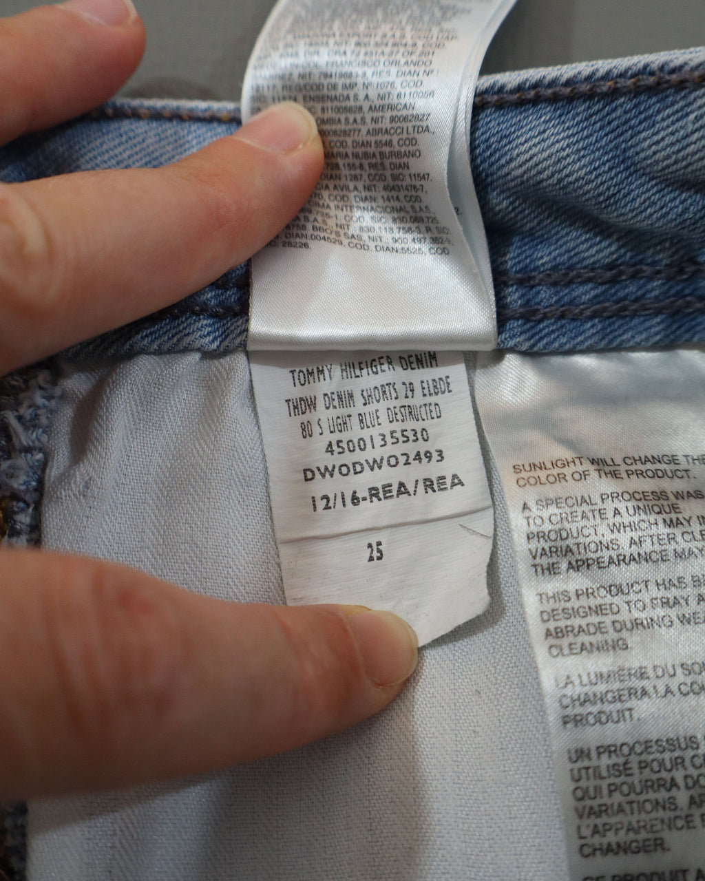 Tommy Hilfiger ženski teksas šorts – 25 (XS)