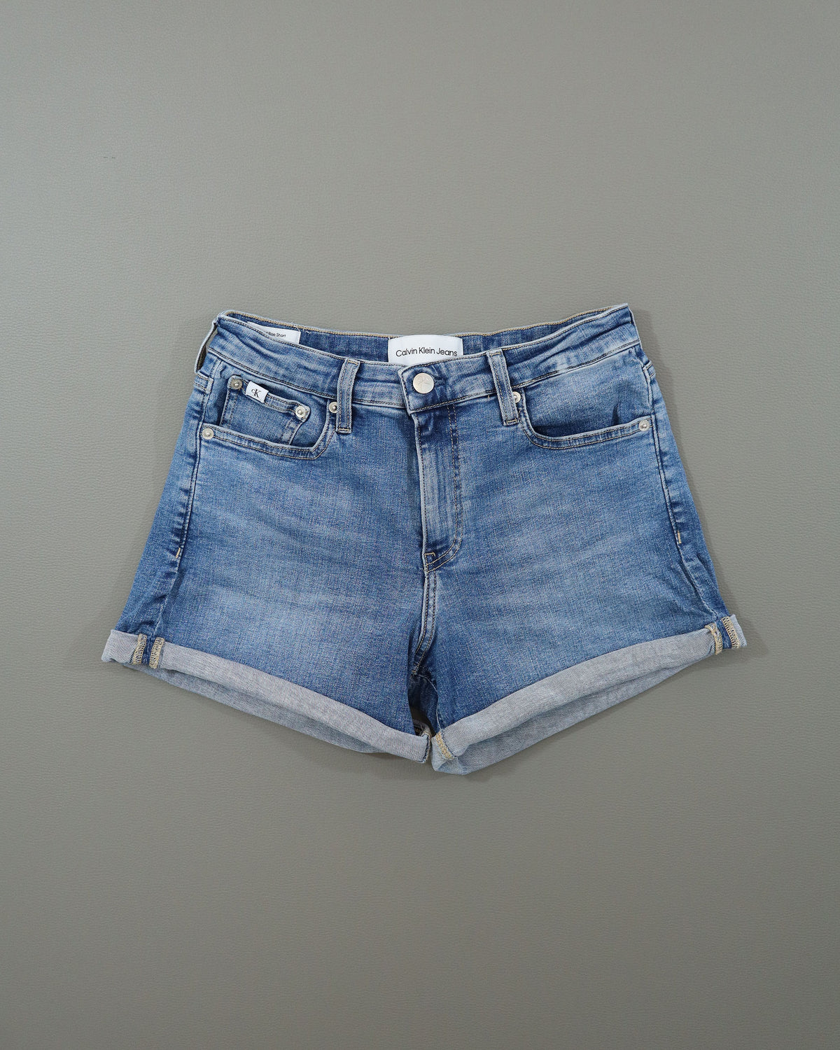 Calvin Klein ženski teksas šorts – 27 (XS)