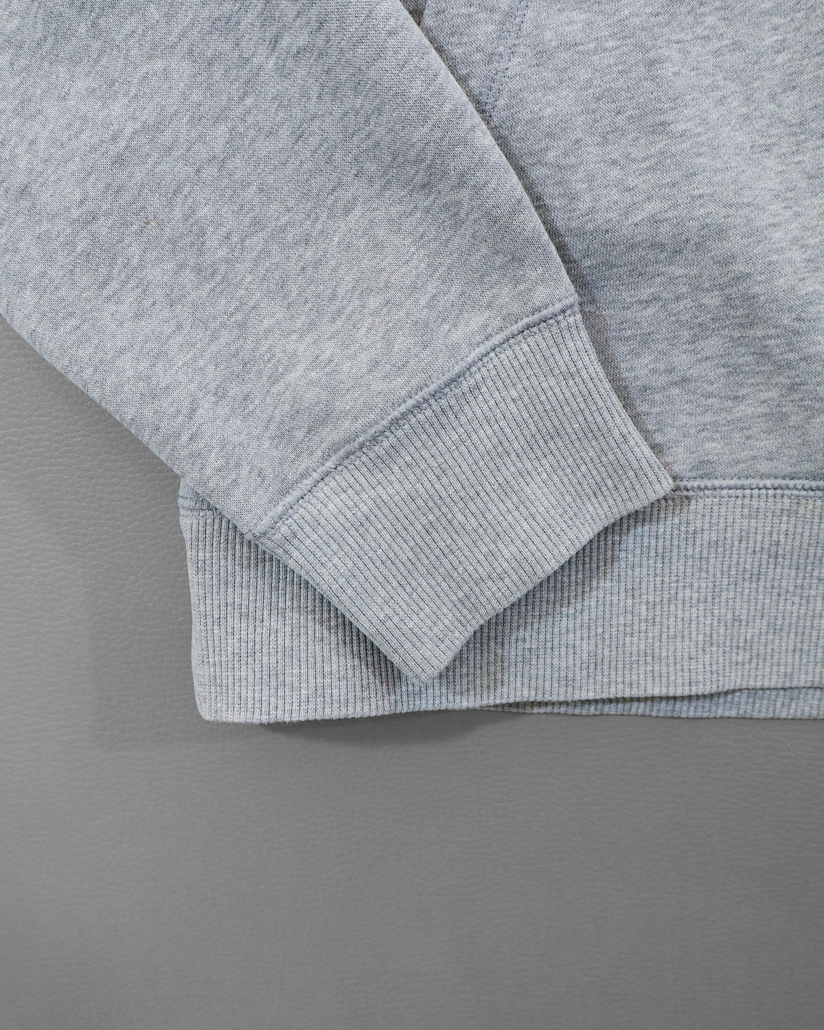 Under Armour muški duks sa kapuljačom – S