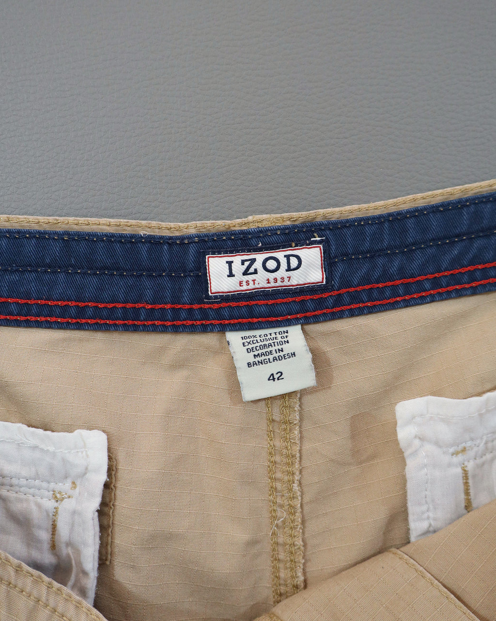 IZOD muške cargo bermude – 42