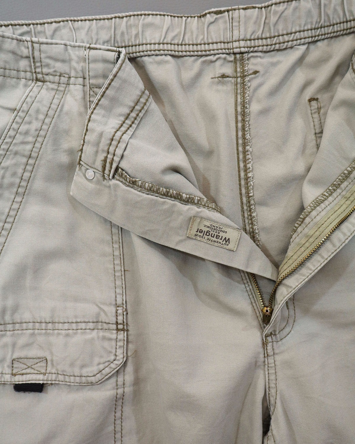 Wrangler muške cargo bermude – 42