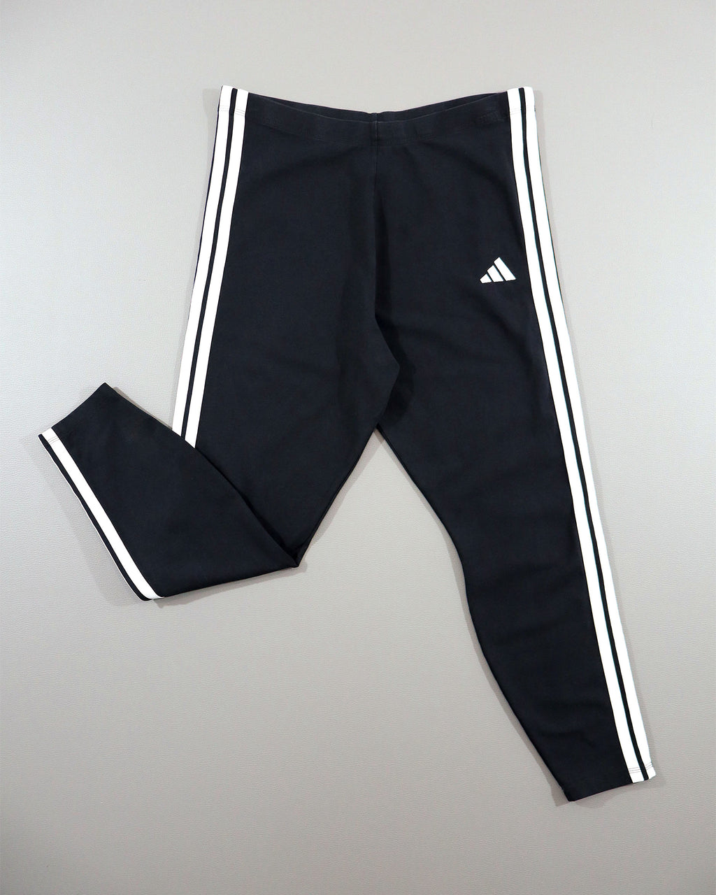 Adidas ženske helanke – XL