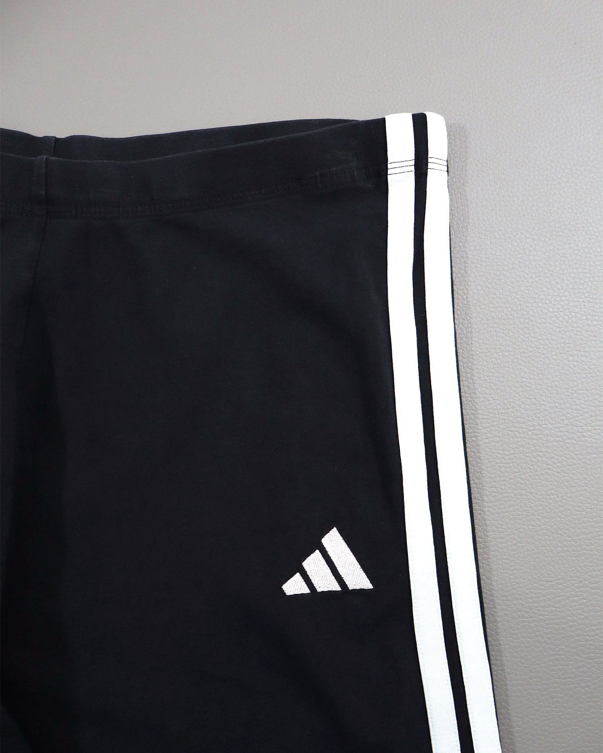 Adidas ženske helanke – XL