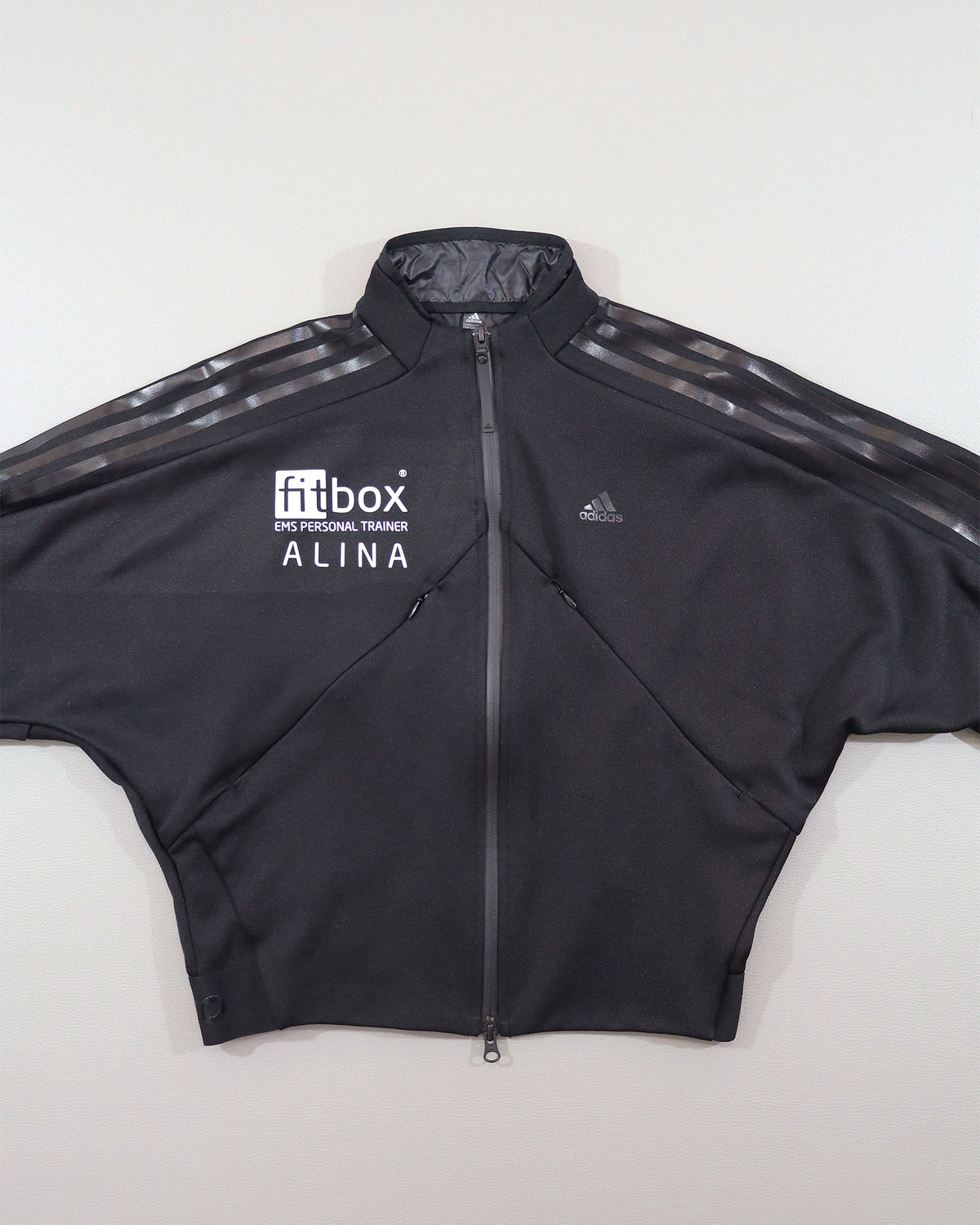 Adidas ženski gornji deo trenerke – XS