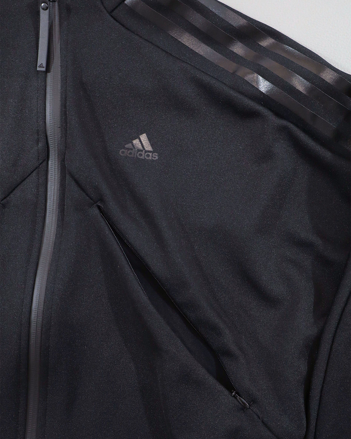 Adidas ženski gornji deo trenerke – XS