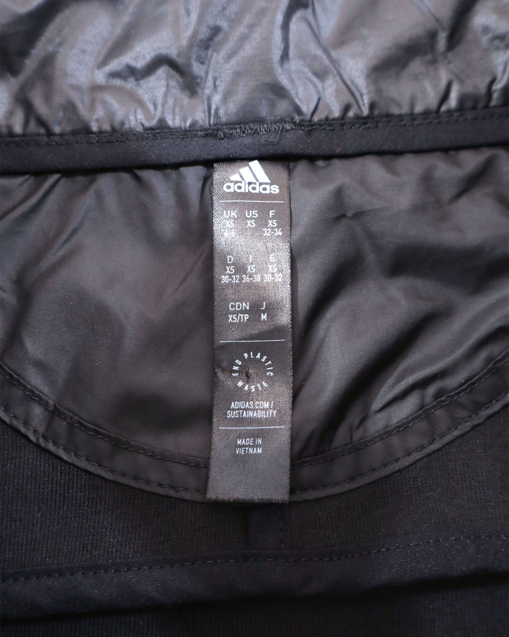 Adidas ženski gornji deo trenerke – XS
