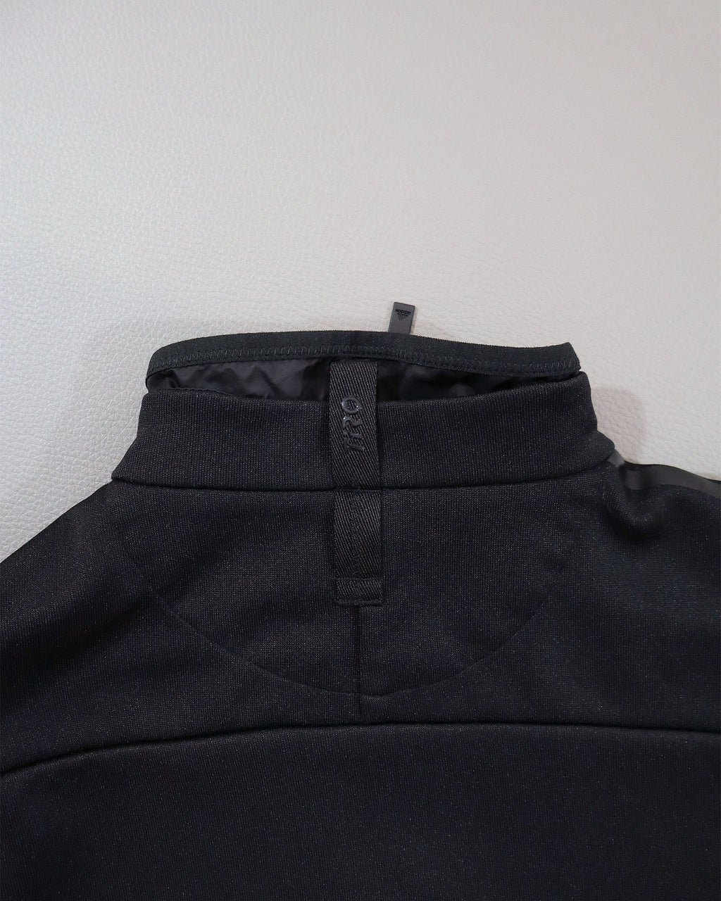 Adidas ženski gornji deo trenerke – XS