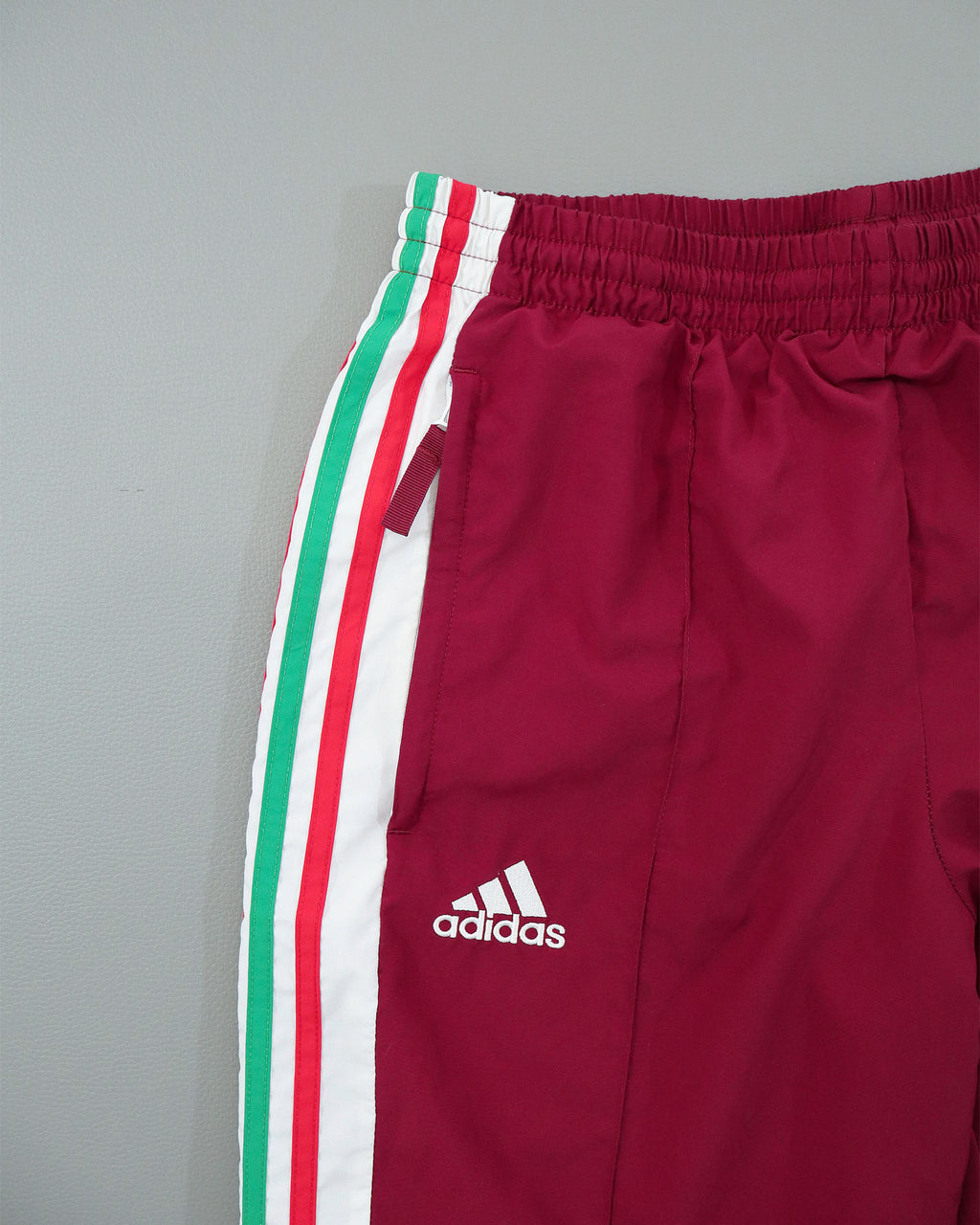 Adidas muške vintage trenerka pantalone – M