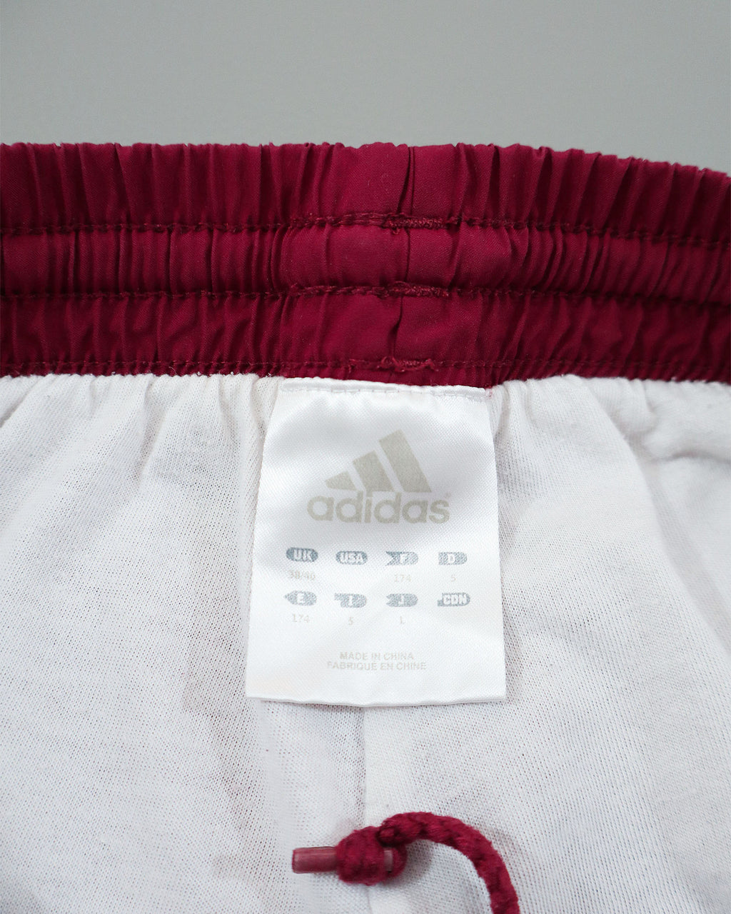 Adidas muške vintage trenerka pantalone – M