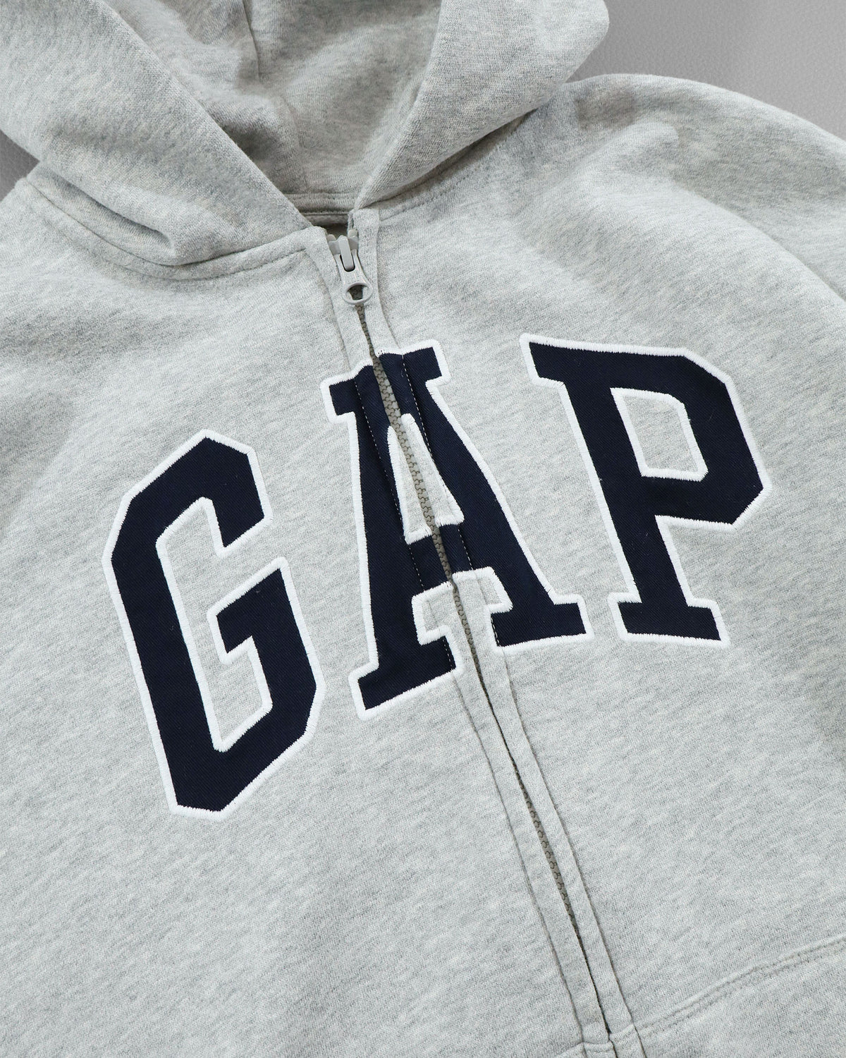 GAP Kids dečji duks sa kapuljačom – XL (150 cm)
